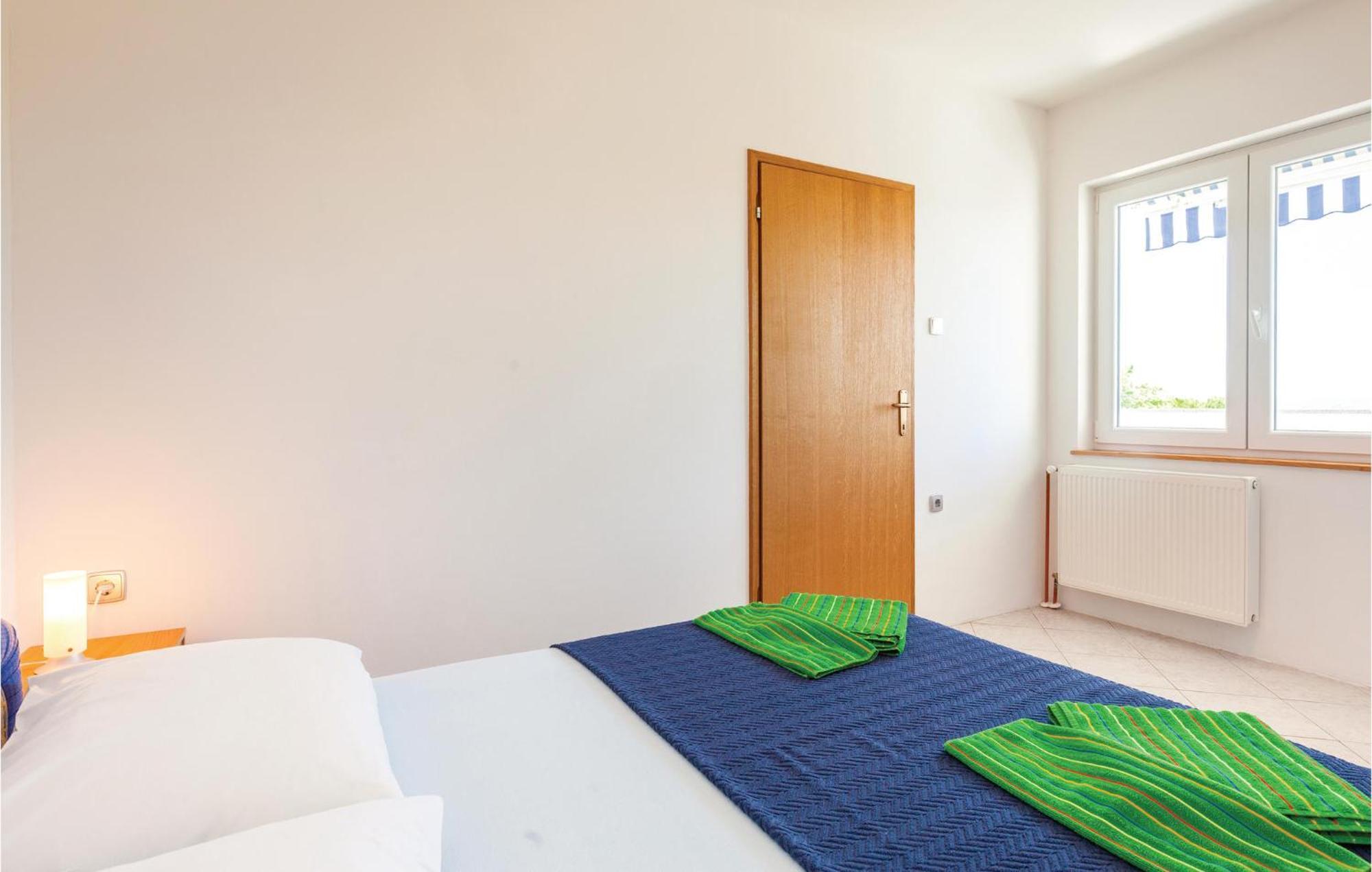 Beautiful Apartment In Crikvenica With Kitchen Ngoại thất bức ảnh